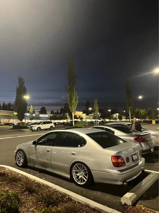 1999 Lexus GS 2nd Gen - Image 4 of 9