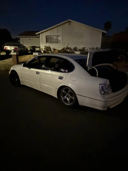 1999 Lexus GS 2nd Gen - Image 3 of 7