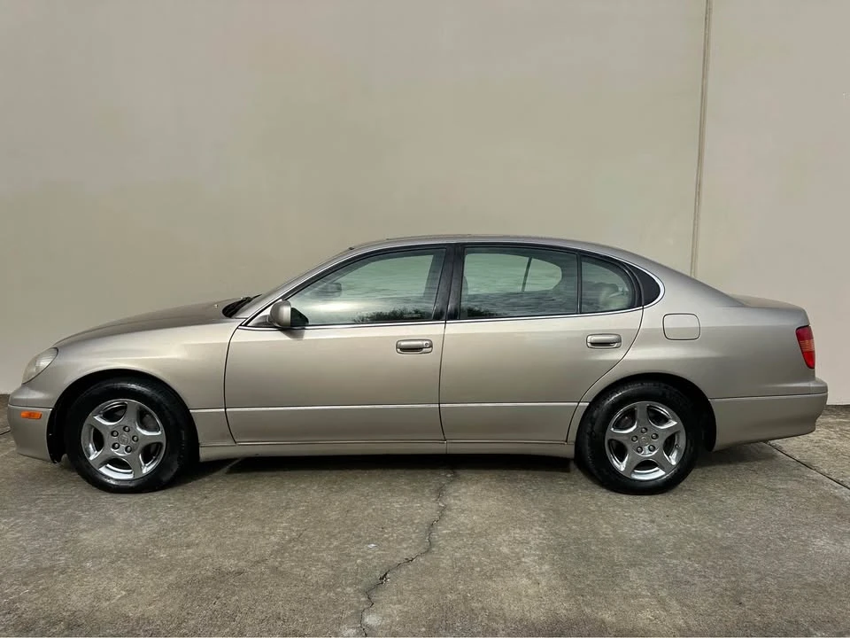 1999 Lexus GS 2nd Gen - Image 4 of 19