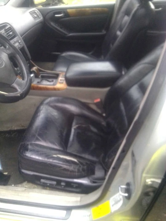 1999 Lexus GS 2nd Gen - Image 6 of 7