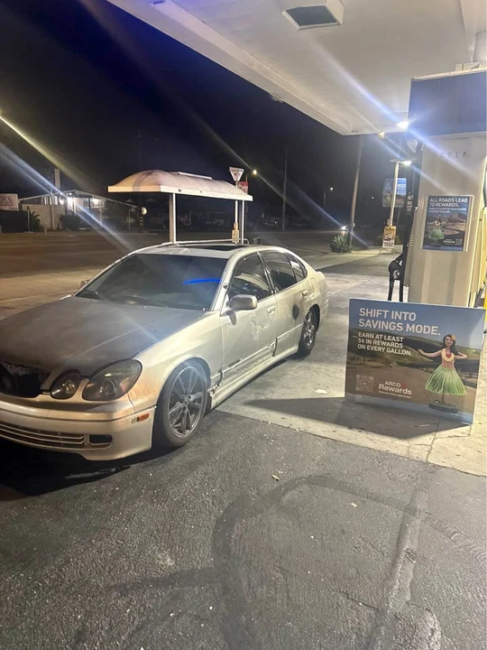 1999 Lexus GS 2nd Gen - Image 2 of 6