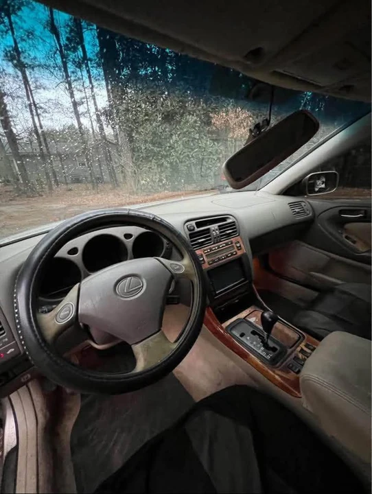 1999 Lexus GS 2nd Gen - Image 5 of 6