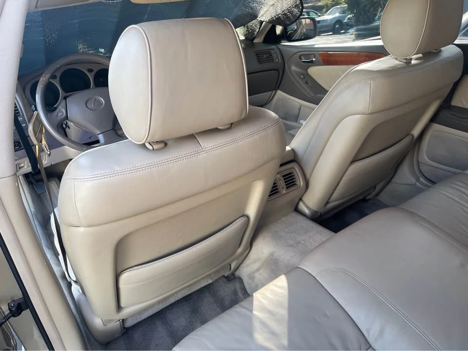 1999 Lexus GS 2nd Gen - Image 12 of 17