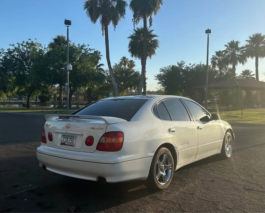 1999 Lexus GS 2nd Gen - Image 3 of 15