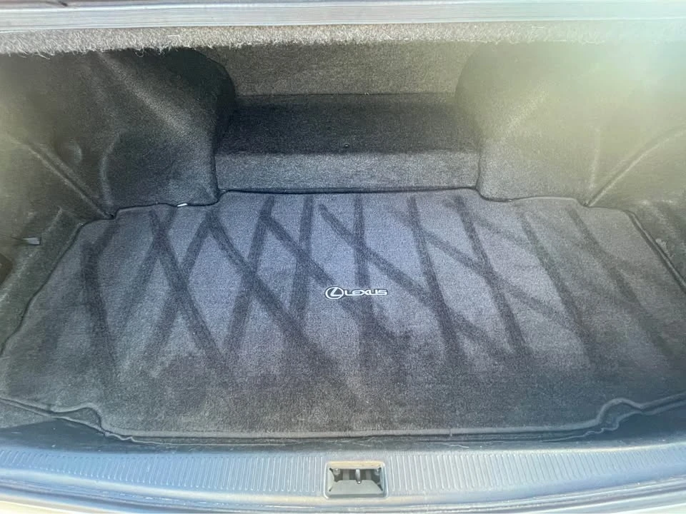1999 Lexus GS 2nd Gen - Image 9 of 17
