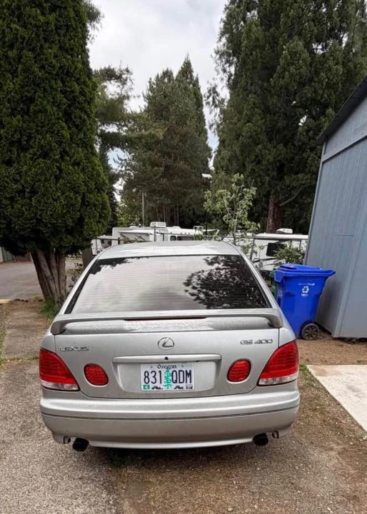 1999 Lexus GS 2nd Gen - Image 2 of 4