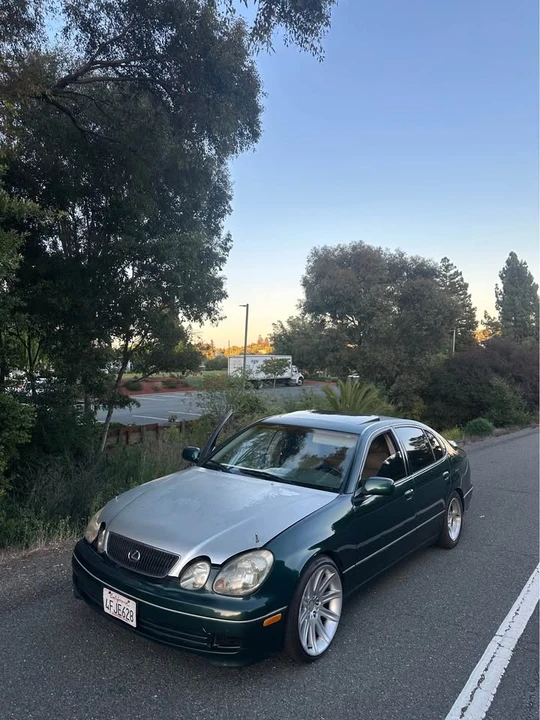 1999 Lexus GS 2nd Gen - Image 2 of 5