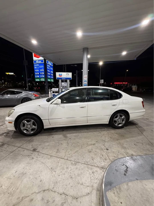 1999 Lexus GS 2nd Gen - Image 3 of 8