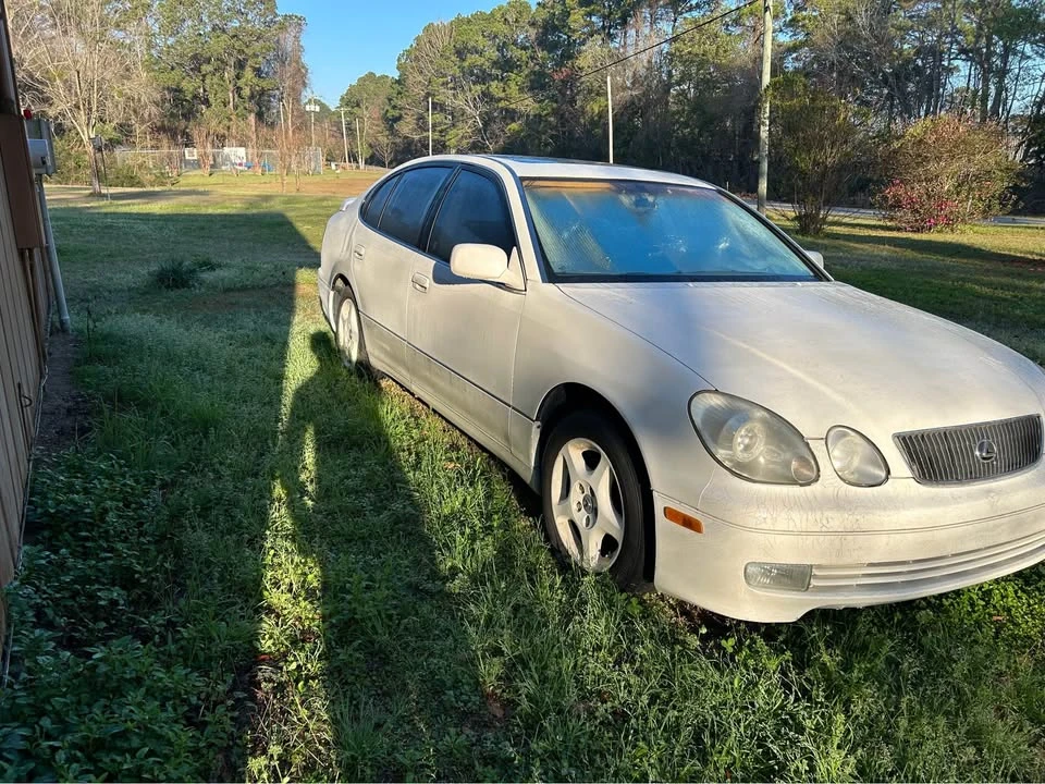 1999 Lexus GS 2nd Gen - Image 2 of 4