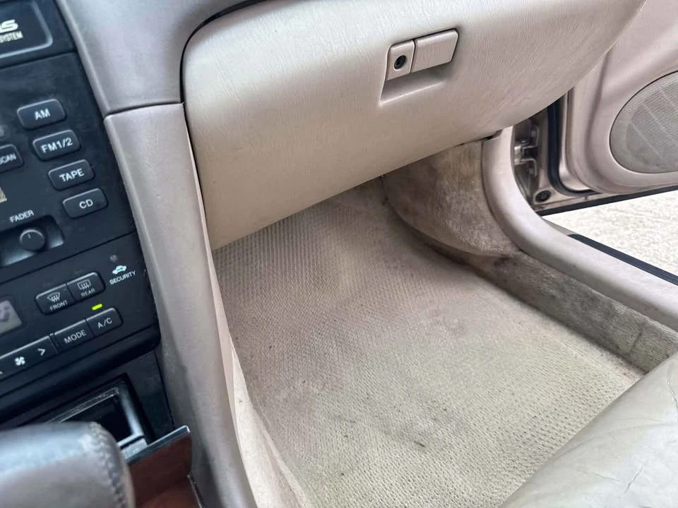 1999 Lexus GS 2nd Gen - Image 10 of 10
