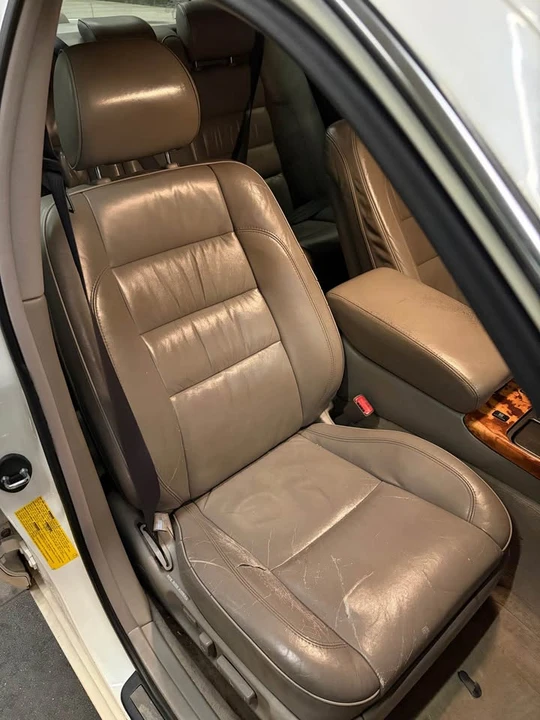 1999 Lexus - Image 11 of 14