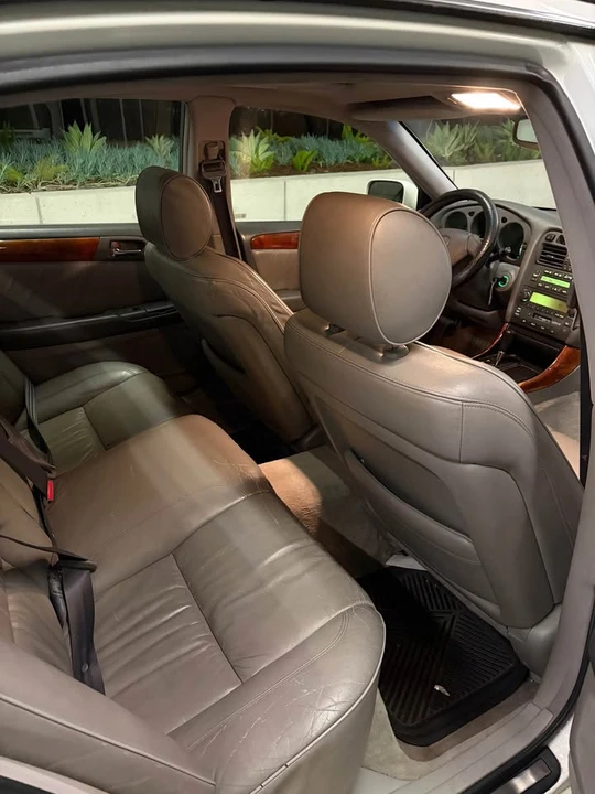 1999 Lexus - Image 13 of 14