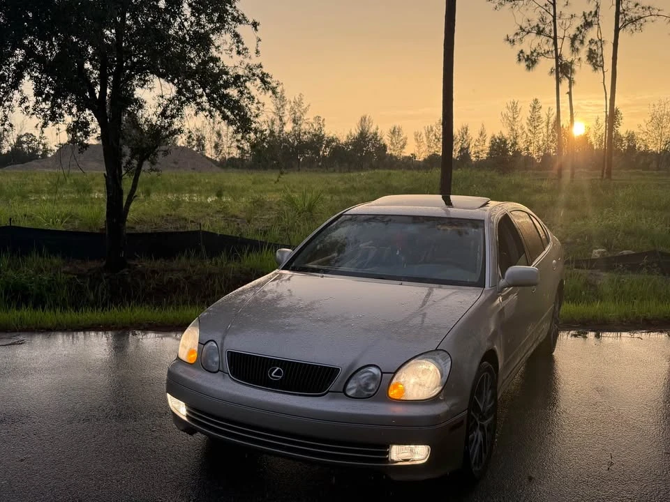 1999 Lexus GS 2nd Gen - Image 2 of 6