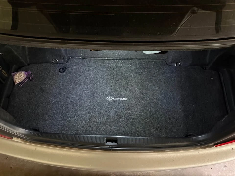 1999 Lexus GS 2nd Gen - Image 9 of 9
