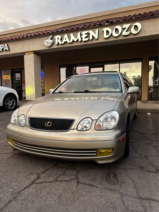 1999 Lexus GS 2nd Gen - Image 4 of 8