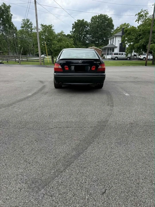 1999 Lexus GS 2nd Gen - Image 3 of 15