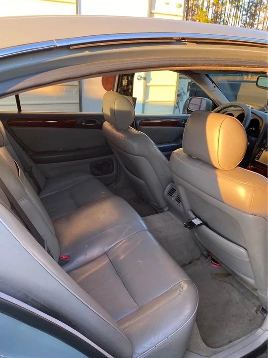 1999 Lexus GS 2nd Gen - Image 6 of 10
