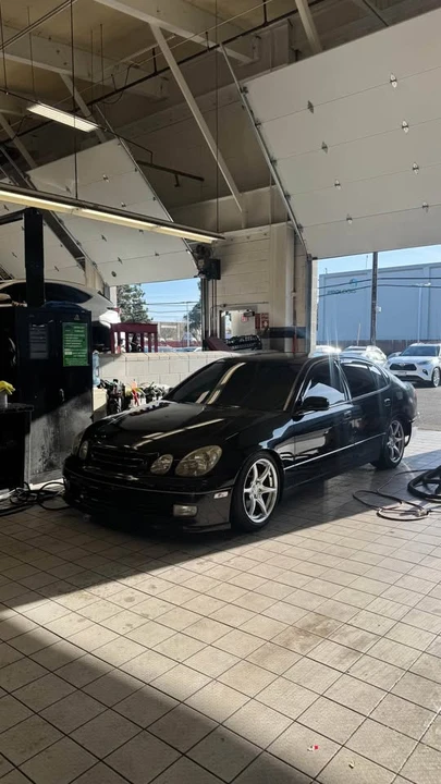1999 Lexus GS 2nd Gen - Image 4 of 7