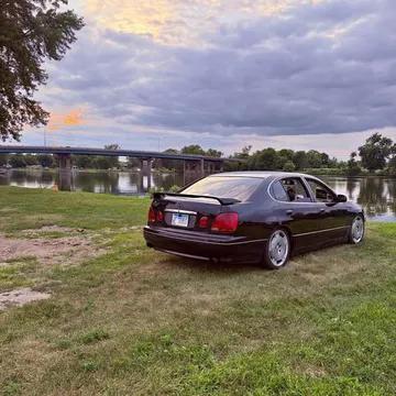 1999 Lexus GS 400 Sedan 4D