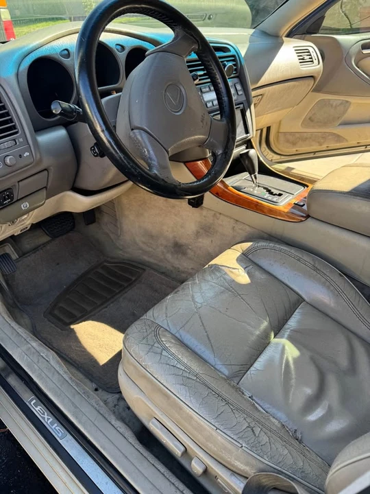 1999 Lexus GS 2nd Gen - Image 4 of 5