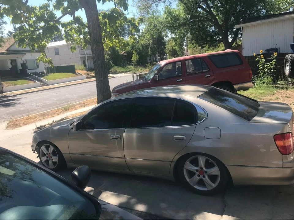 1999 Lexus GS 2nd Gen - Image 3 of 3