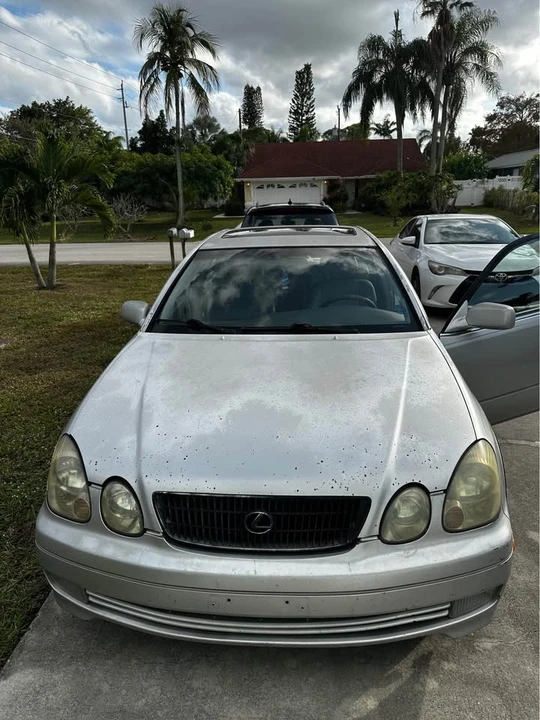 1999 Lexus GS 2nd Gen - Image 4 of 10
