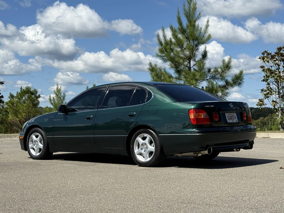 1999 Lexus GS 2nd Gen - Image 23 of 31