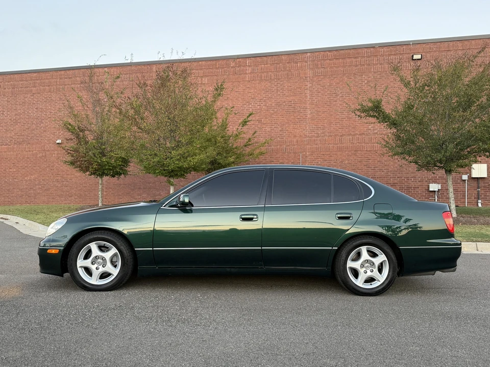 1999 Lexus GS 2nd Gen - Image 25 of 31