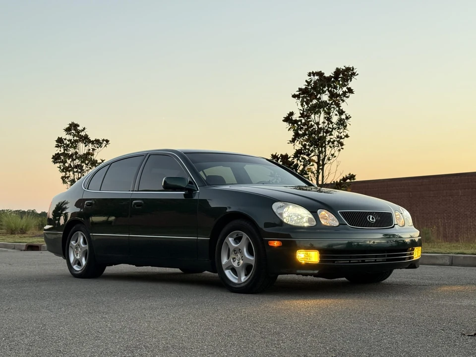 1999 Lexus GS 2nd Gen - Image 11 of 31