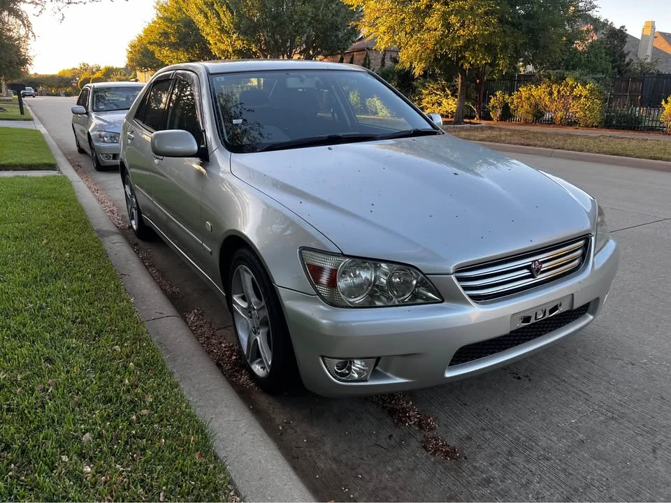 1999 Lexus IS 1st Gen - Image 5 of 16