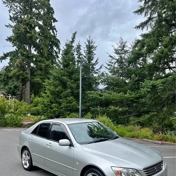 1999 Lexus IS 300 Sedan