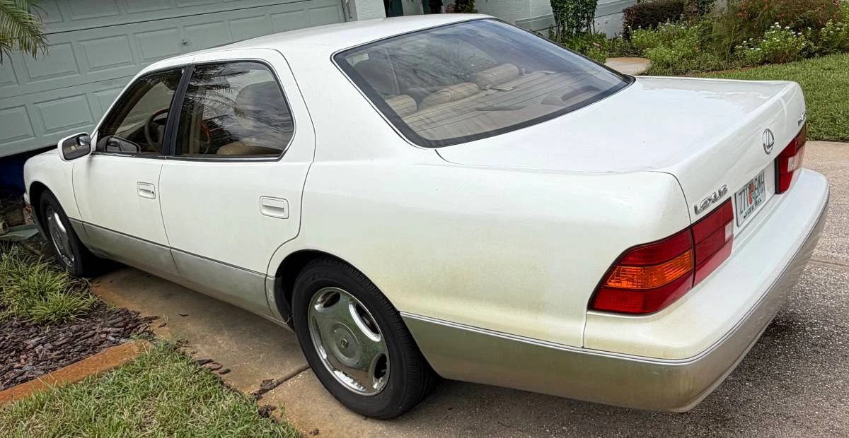 1999 Lexus LS 2nd Gen - Image 3 of 24