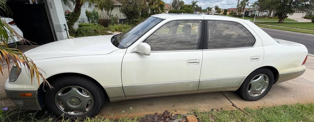 1999 Lexus LS 2nd Gen - Image 7 of 24