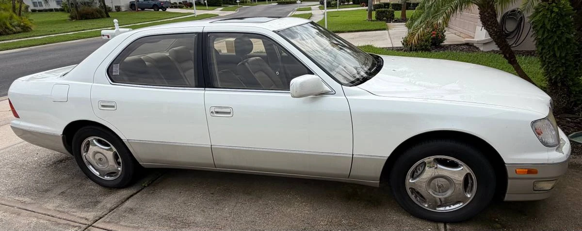 1999 Lexus LS 2nd Gen - Image 5 of 24