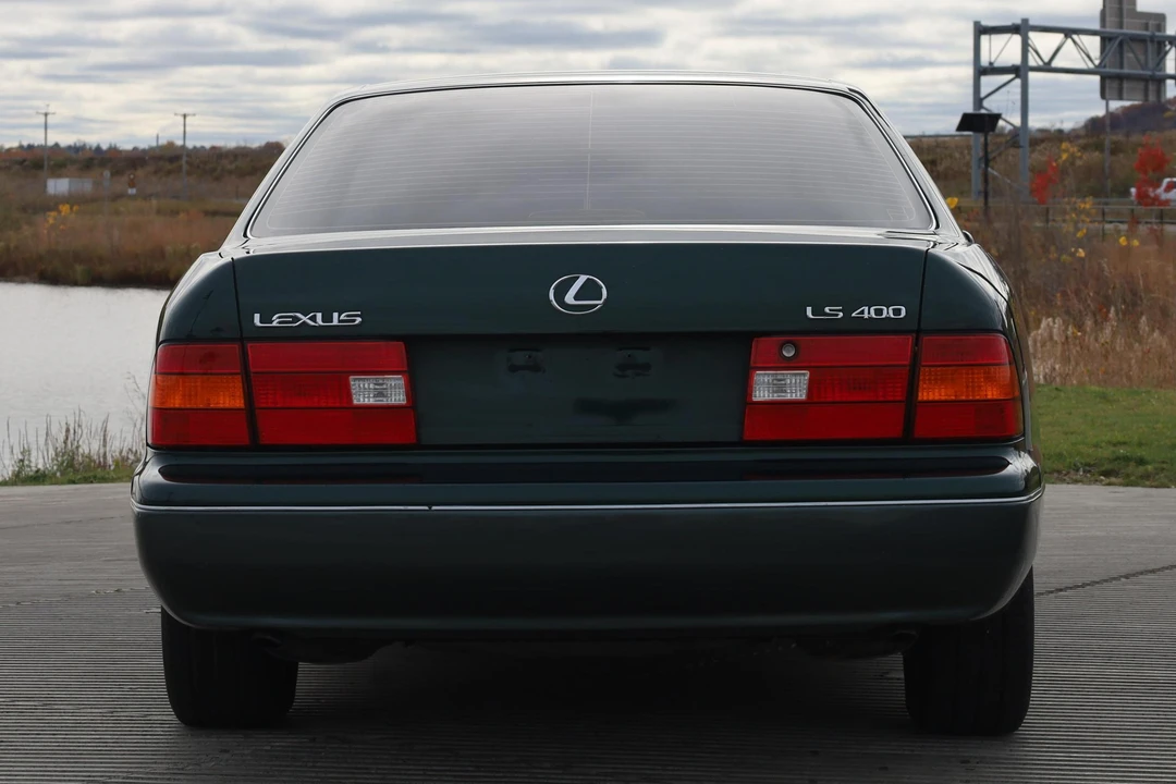 1999 Lexus LS 2nd Gen - Image 5 of 31