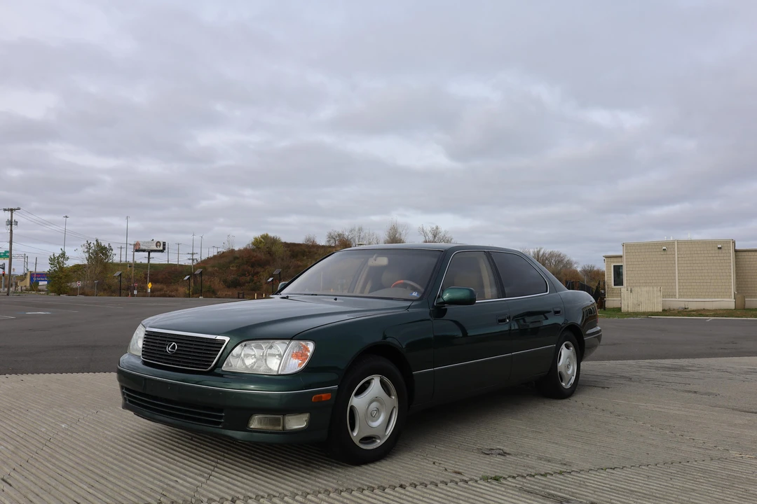 1999 Lexus LS 2nd Gen - Image 8 of 31