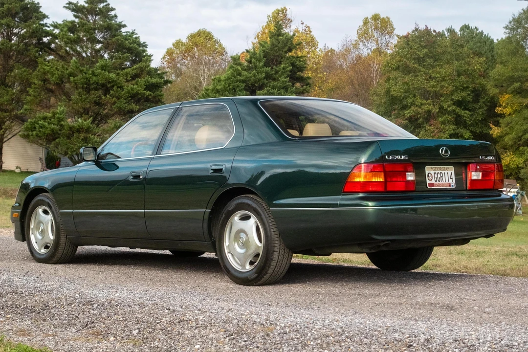 1999 Lexus LS 2nd Gen - Image 4 of 31