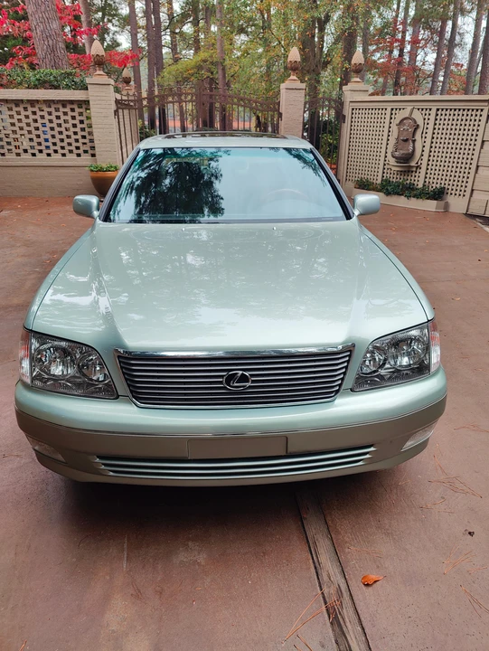 1999 Lexus LS 2nd Gen - Image 7 of 31