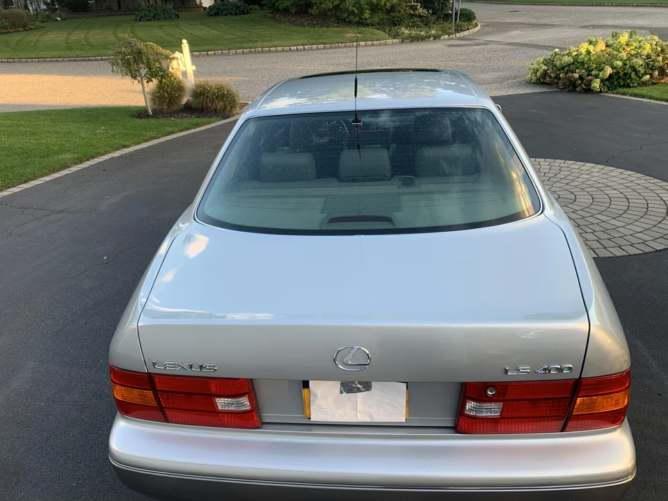 1999 Lexus LS 2nd Gen - Image 14 of 31