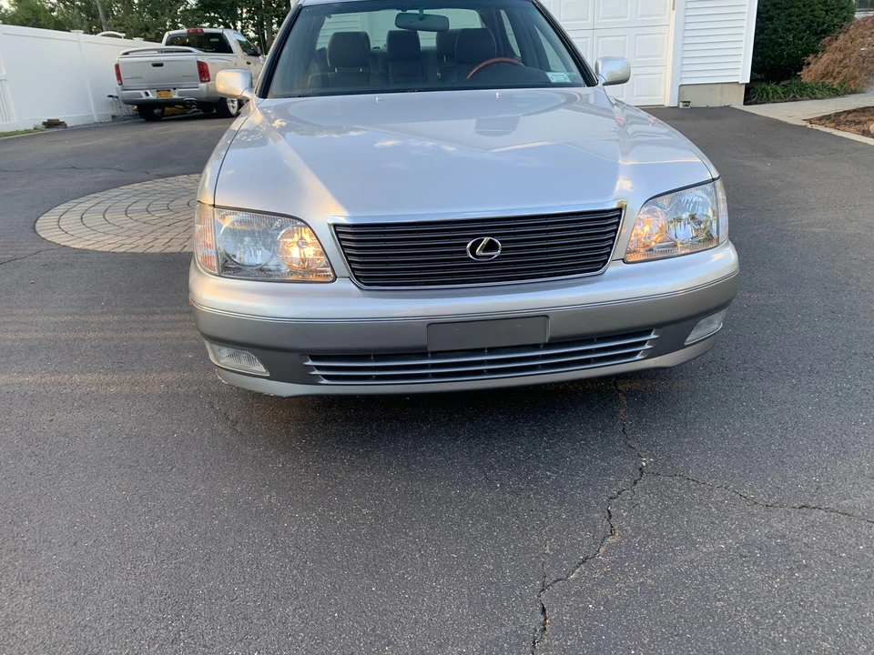 1999 Lexus LS 2nd Gen - Image 20 of 31