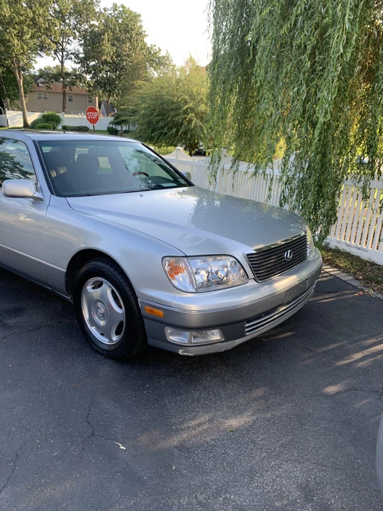 1999 Lexus LS 2nd Gen - Image 31 of 31