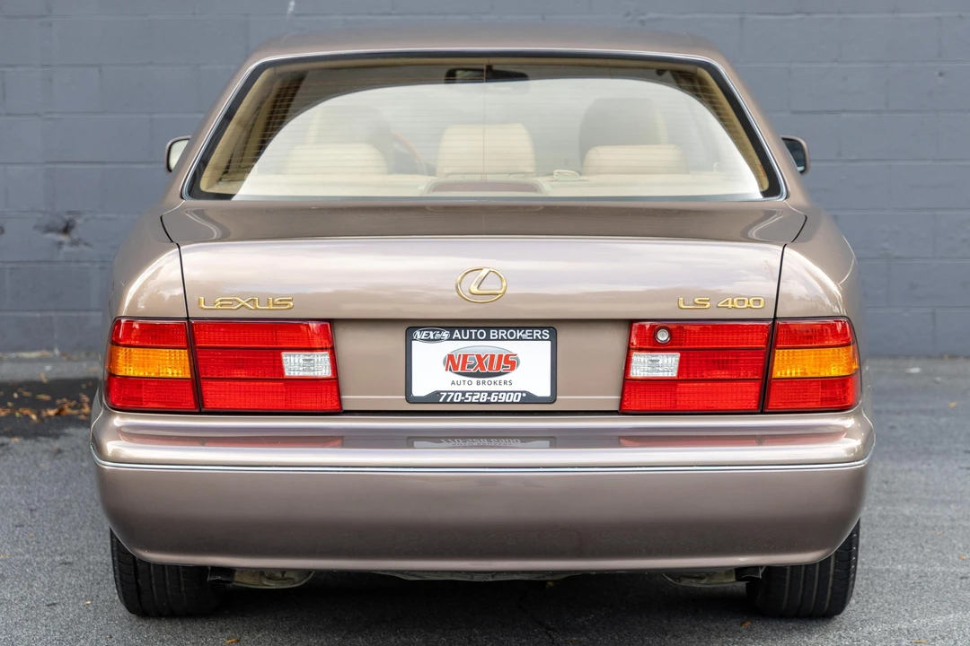 1999 Lexus LS 2nd Gen - Image 5 of 31
