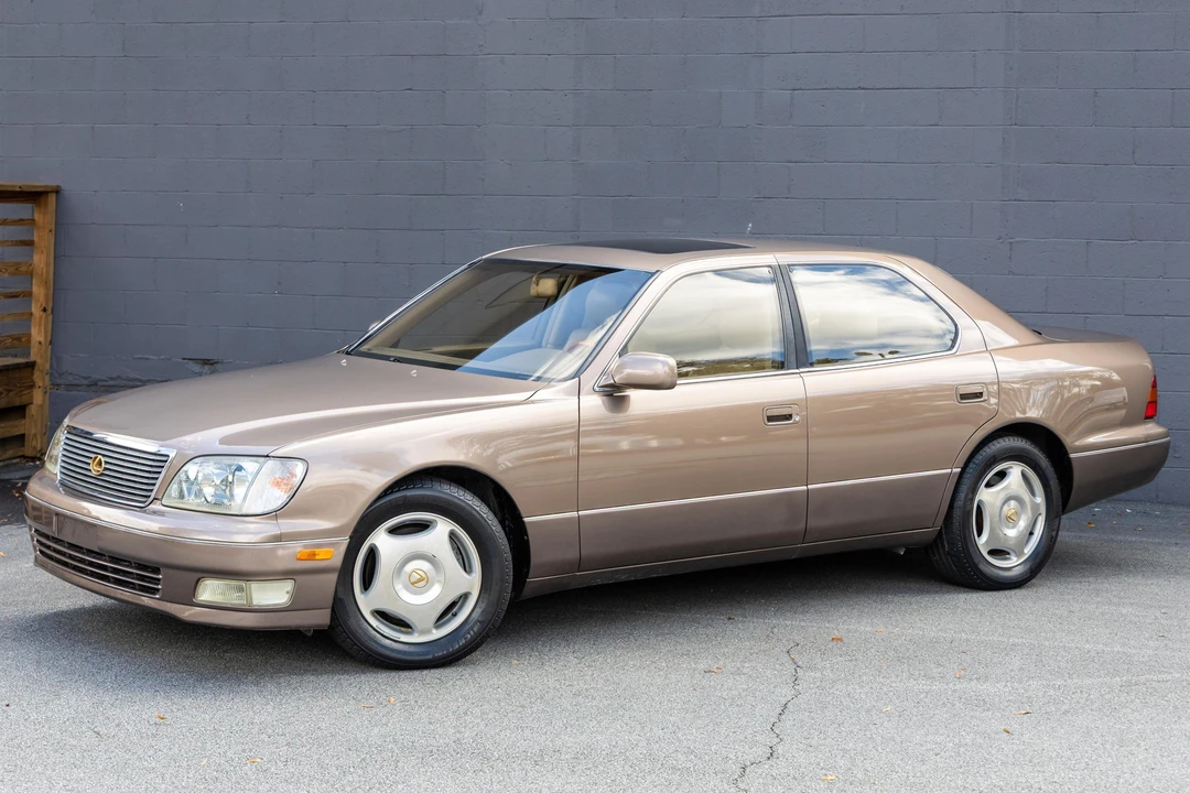 1999 Lexus LS 2nd Gen - Image 9 of 31