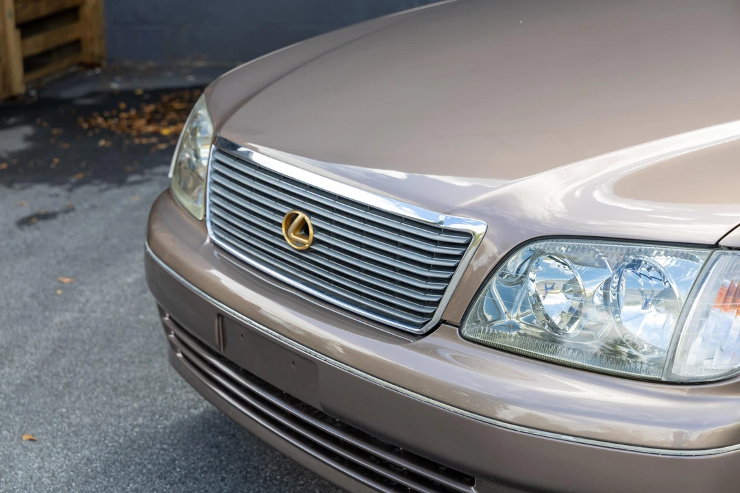 1999 Lexus LS 2nd Gen - Image 23 of 31
