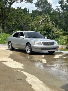 1999 Lexus LS 400