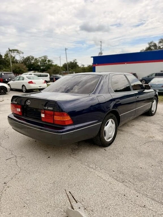1999 Lexus LS 2nd Gen - Image 6 of 14