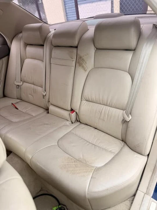 1999 Lexus LS 2nd Gen - Image 11 of 14