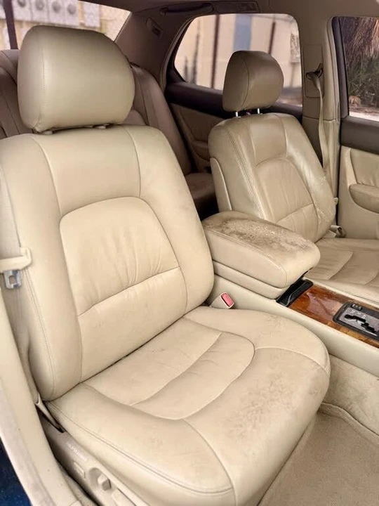 1999 Lexus LS 2nd Gen - Image 13 of 14