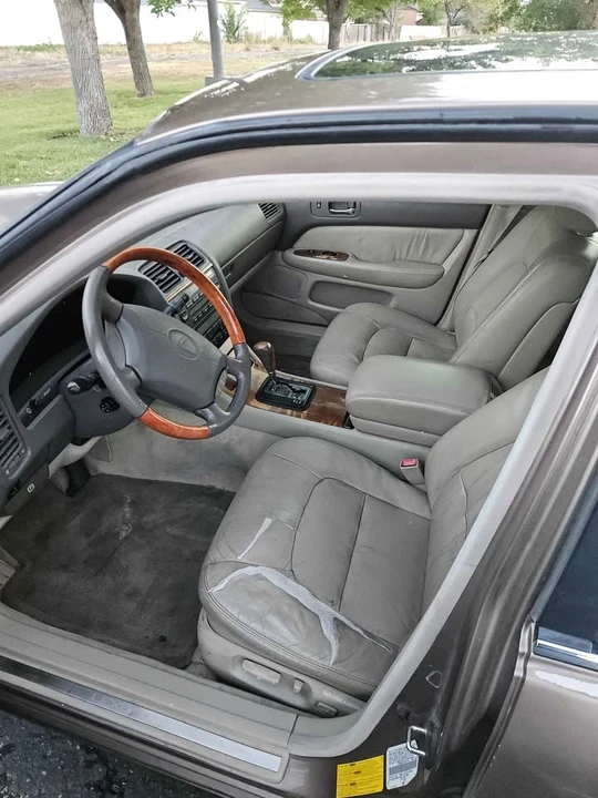 1999 Lexus LS 2nd Gen - Image 7 of 11