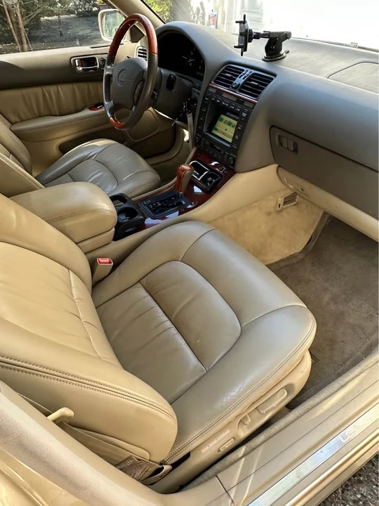 1999 Lexus LS 2nd Gen - Image 6 of 12
